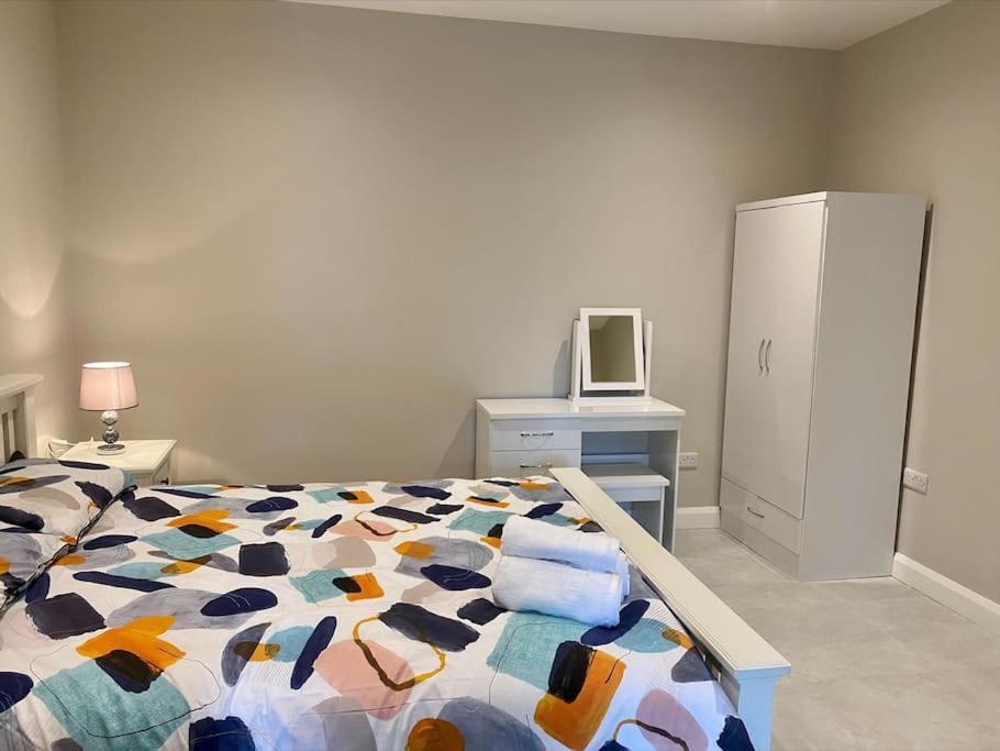 Erne Getaway No.8 Brand New 1 Bed Apartment Енискилен Екстериор снимка