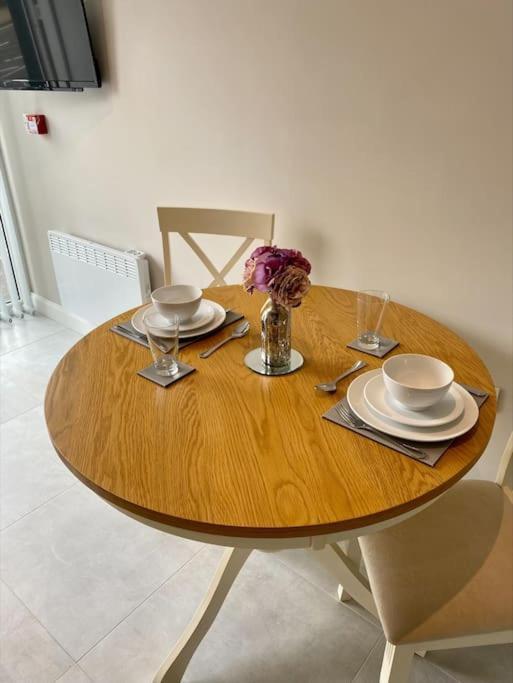 Erne Getaway No.8 Brand New 1 Bed Apartment Енискилен Екстериор снимка