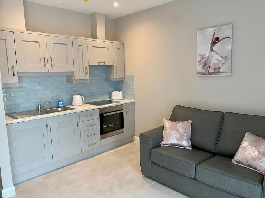 Erne Getaway No.8 Brand New 1 Bed Apartment Енискилен Екстериор снимка